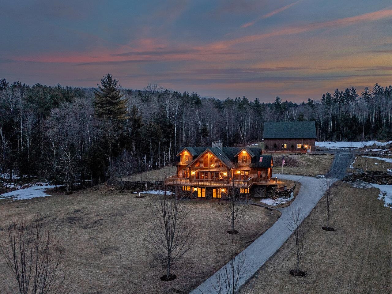 296 West Sleepy Hollow Road Essex, VT 05452 - Photo 1 of 32