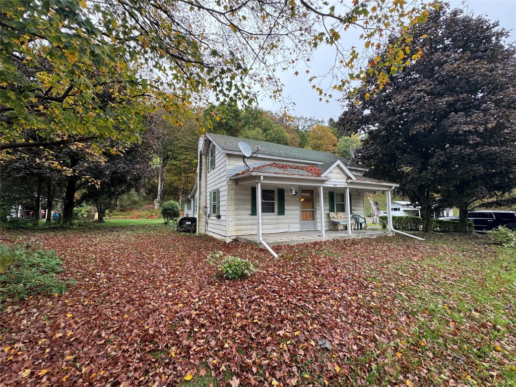 359 Ithaca Road Willseyville, NY 13864 - Photo 4 of 34