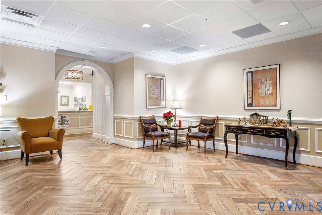 2956 Hathaway Road, Unit U301 Richmond, VA 23225 - Photo 6 of 36 a living room with furniture and a large window