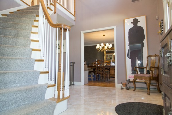 6 Morrill Circle Wellesley, MA 02482 - Photo 8 of 14 Gallery Image 8
