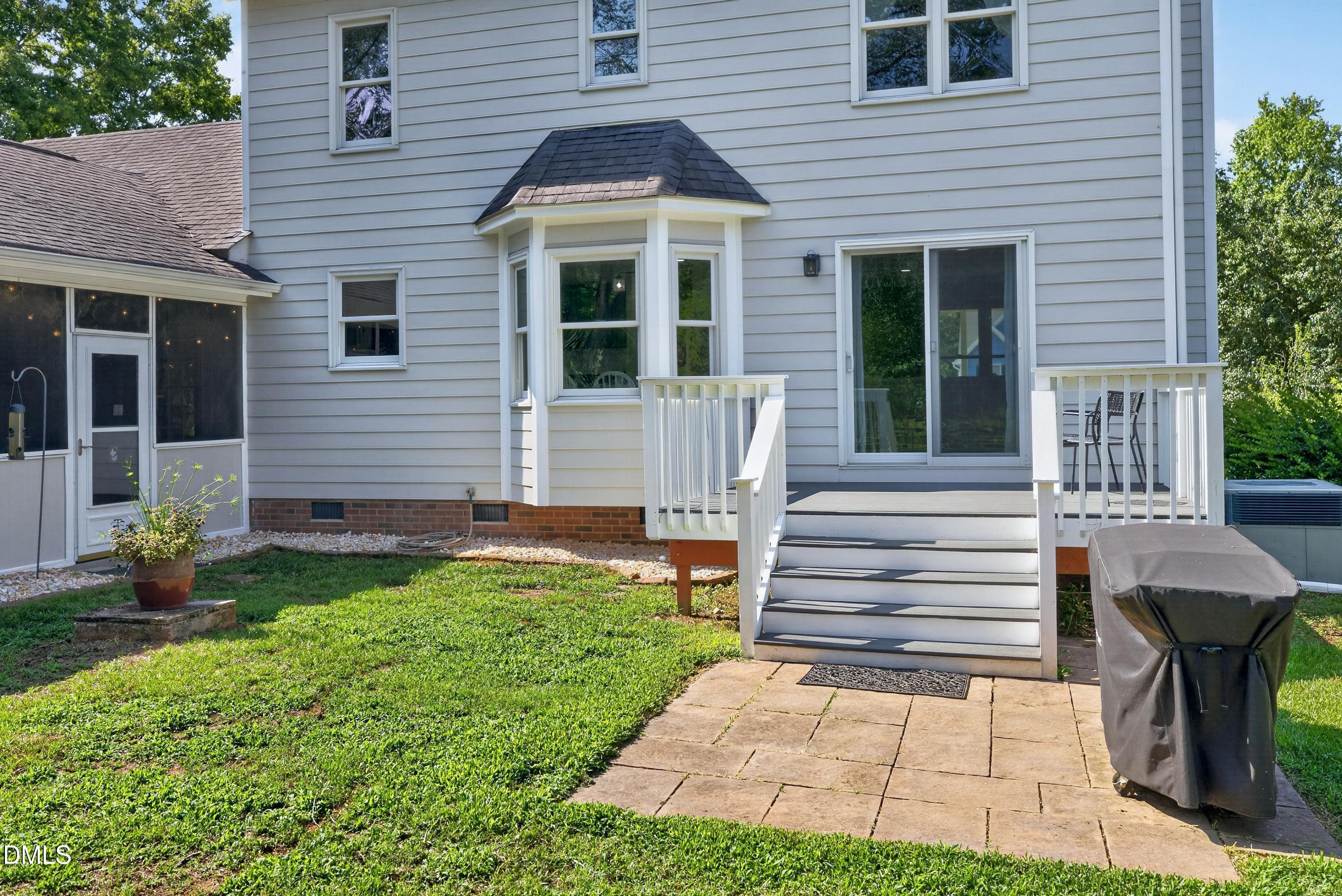 2020 Stonepond Lane Raleigh, NC 27603 - Photo 9 of 68 _B5A1753-3000