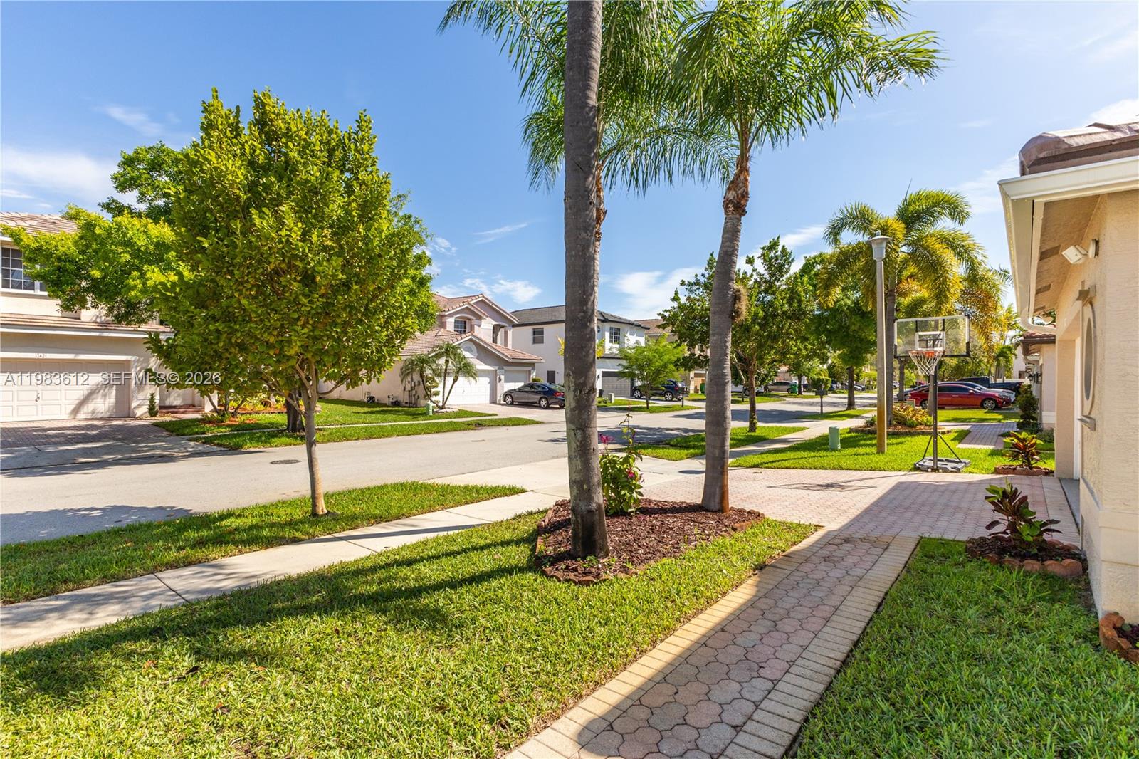 17422 Southwest 33rd Street Miramar, FL 33029 - Photo 7 of 58