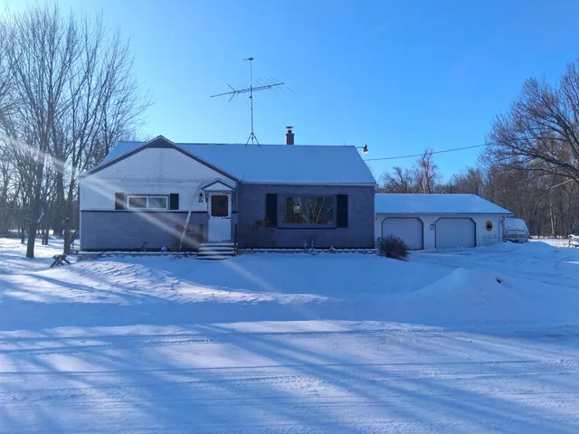 $144,900 | 515 East Groninger Street, Suring, WI 54174