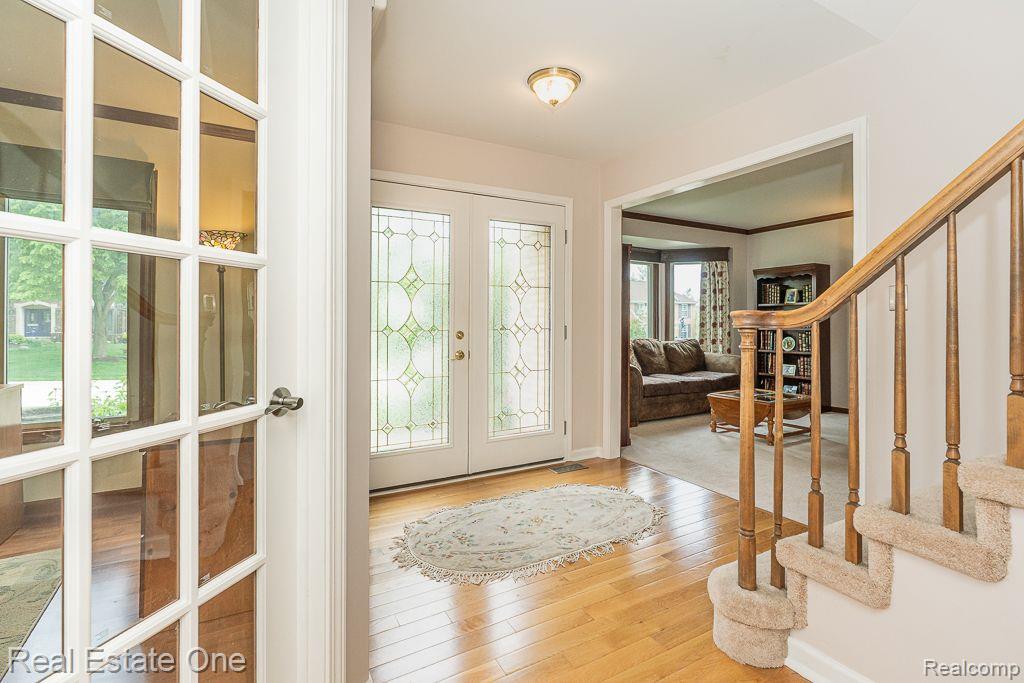 1771 Quincy Drive Rochester Hills, MI 48306 - Photo 4 of 30