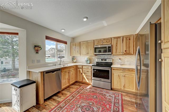 6798 Akron Road Colorado Springs, CO 80923 - Photo 31 of 41