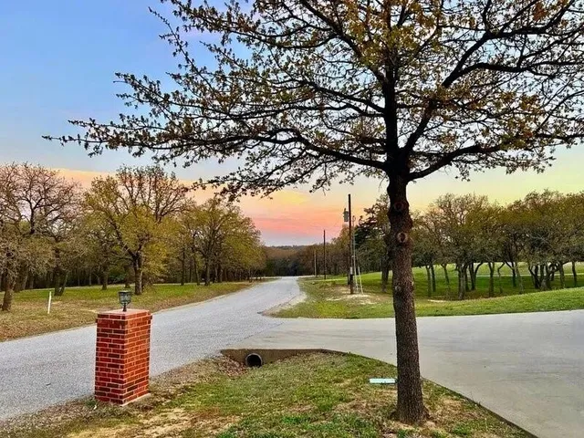 $349,900 | 107 Country Club Drive, Nocona, TX 76255