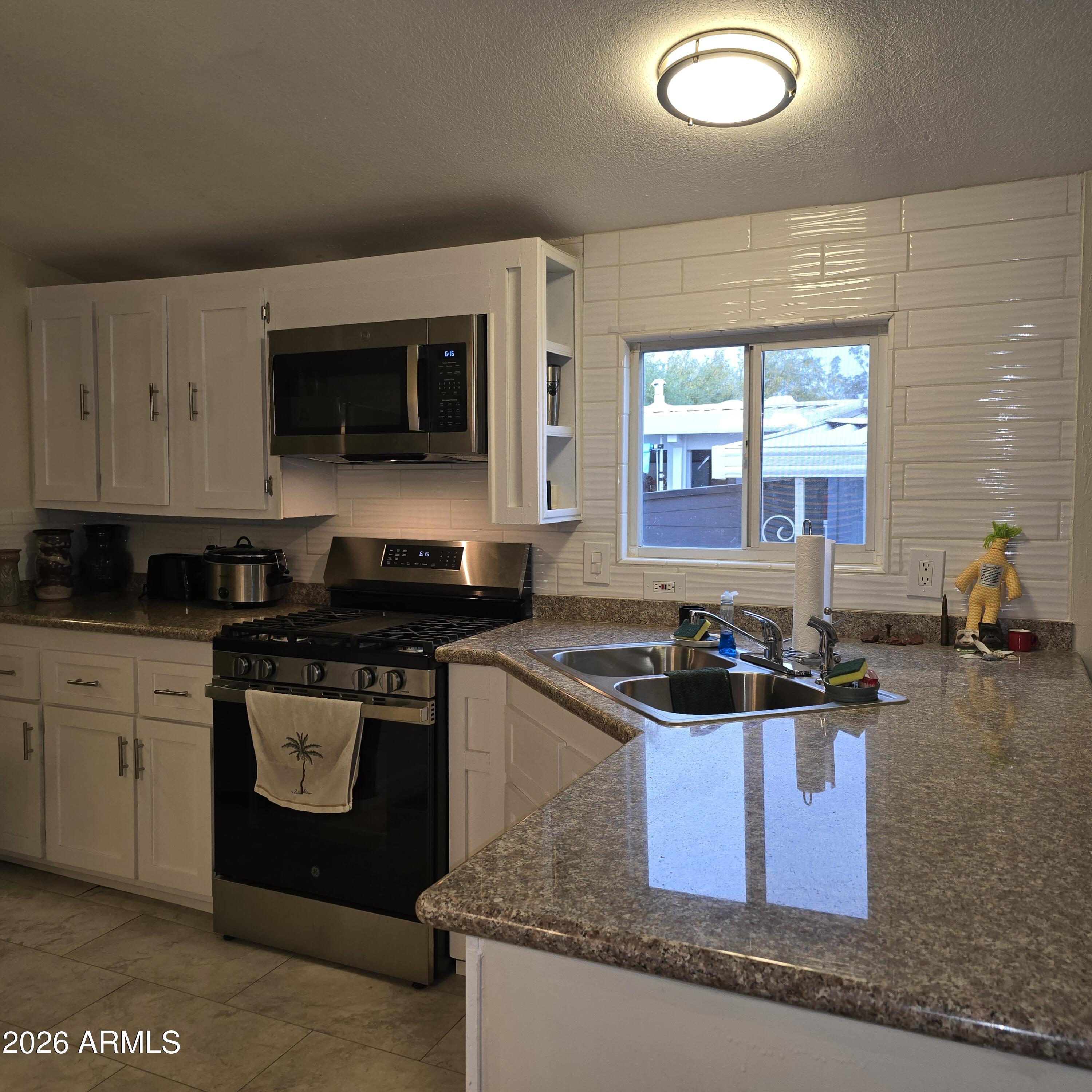 2524 East Contention Mine Road, Unit 22N Phoenix, AZ 85032 - Photo 20 of 33 20260330_181409