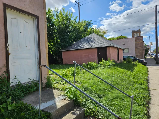 $164,900 | 2677 North 39th Street, Unit 2679, Milwaukee, WI 53210