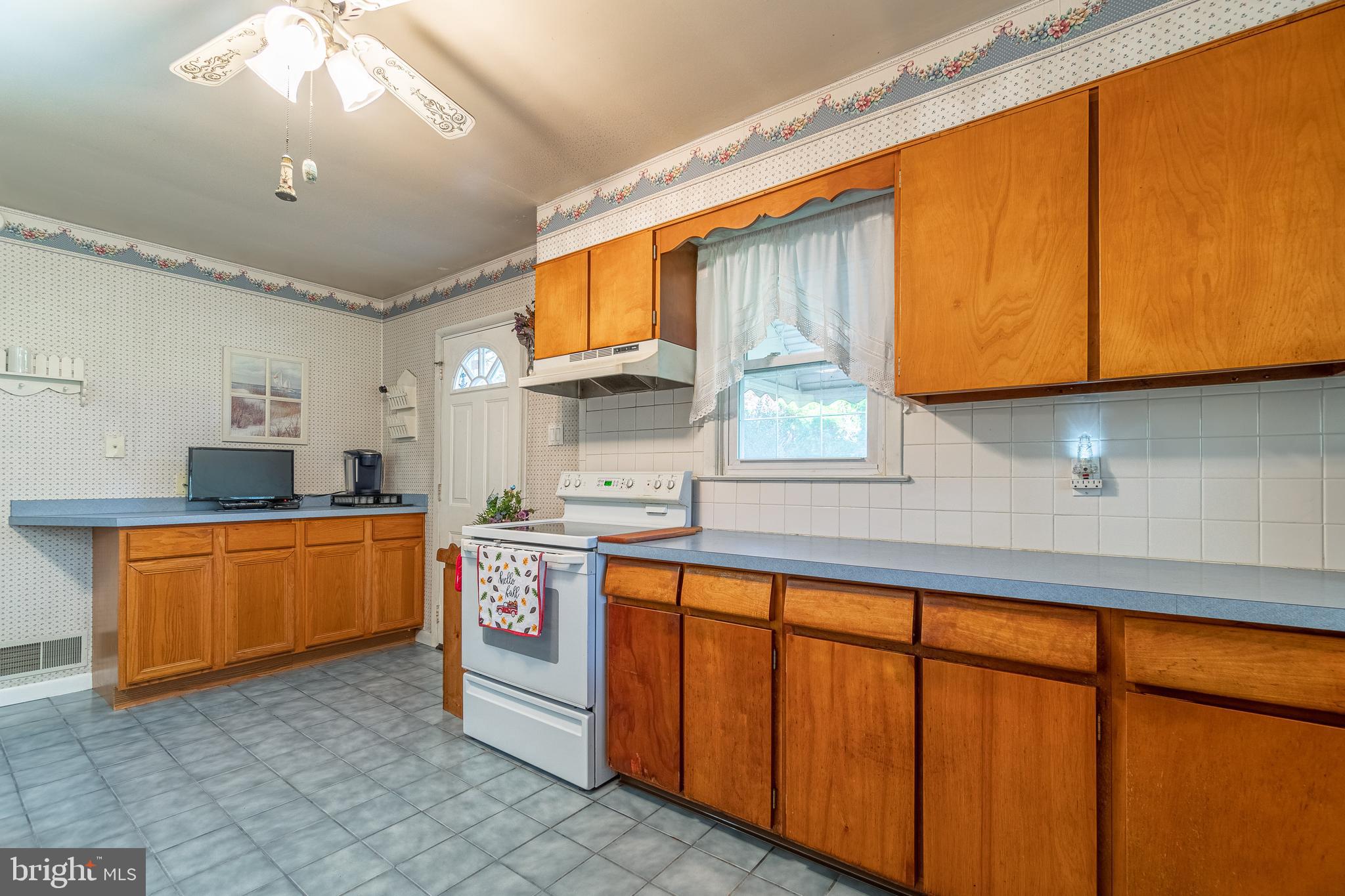 563 South Old Middletown Road Media, PA 19063 - Photo 10 of 31 Gallery Image 10