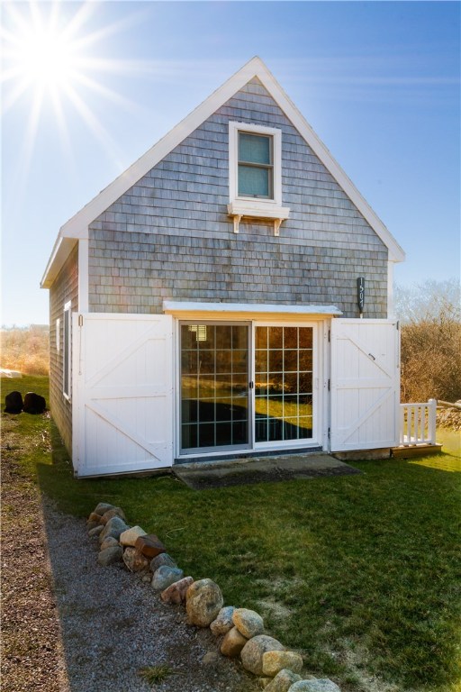 1507 West Side Road Block Island, RI 02807 - Photo 30 of 40 2 story guest cottage.