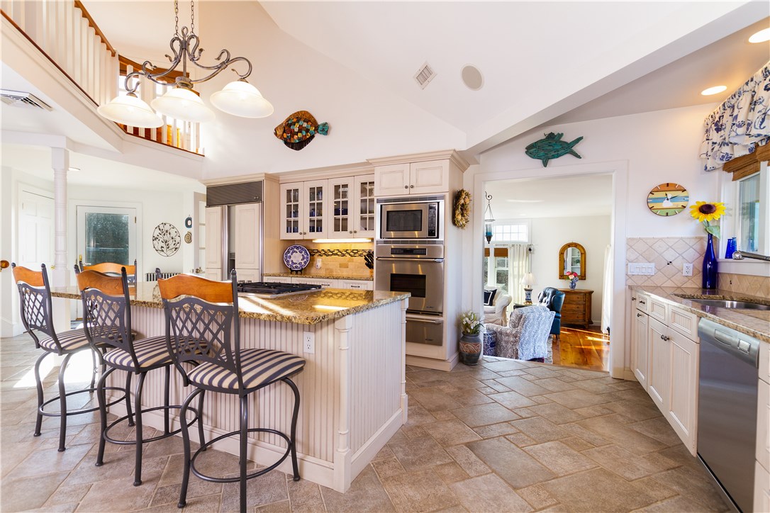 1507 West Side Road Block Island, RI 02807 - Photo 7 of 40 Well appointed appliances and expansive kitchen island!