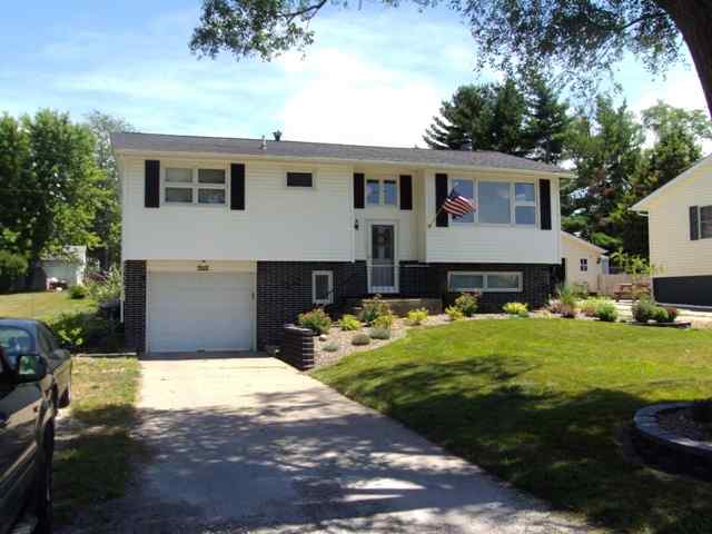 712 6th Street Colona, IL 61241 - Photo 1 of 23 Gallery Image 1