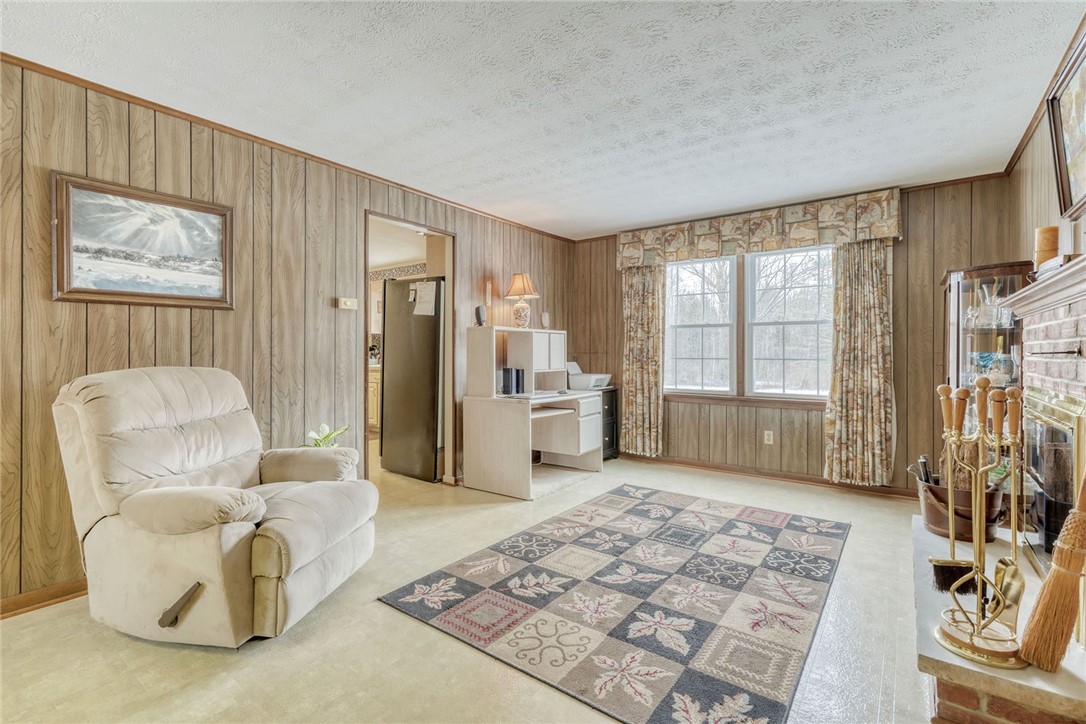 6930 Lakeside Road Ontario, NY 14519 - Photo 18 of 40