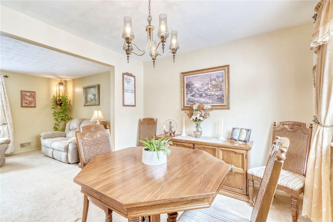 6930 Lakeside Road Ontario, NY 14519 - Photo 10 of 40