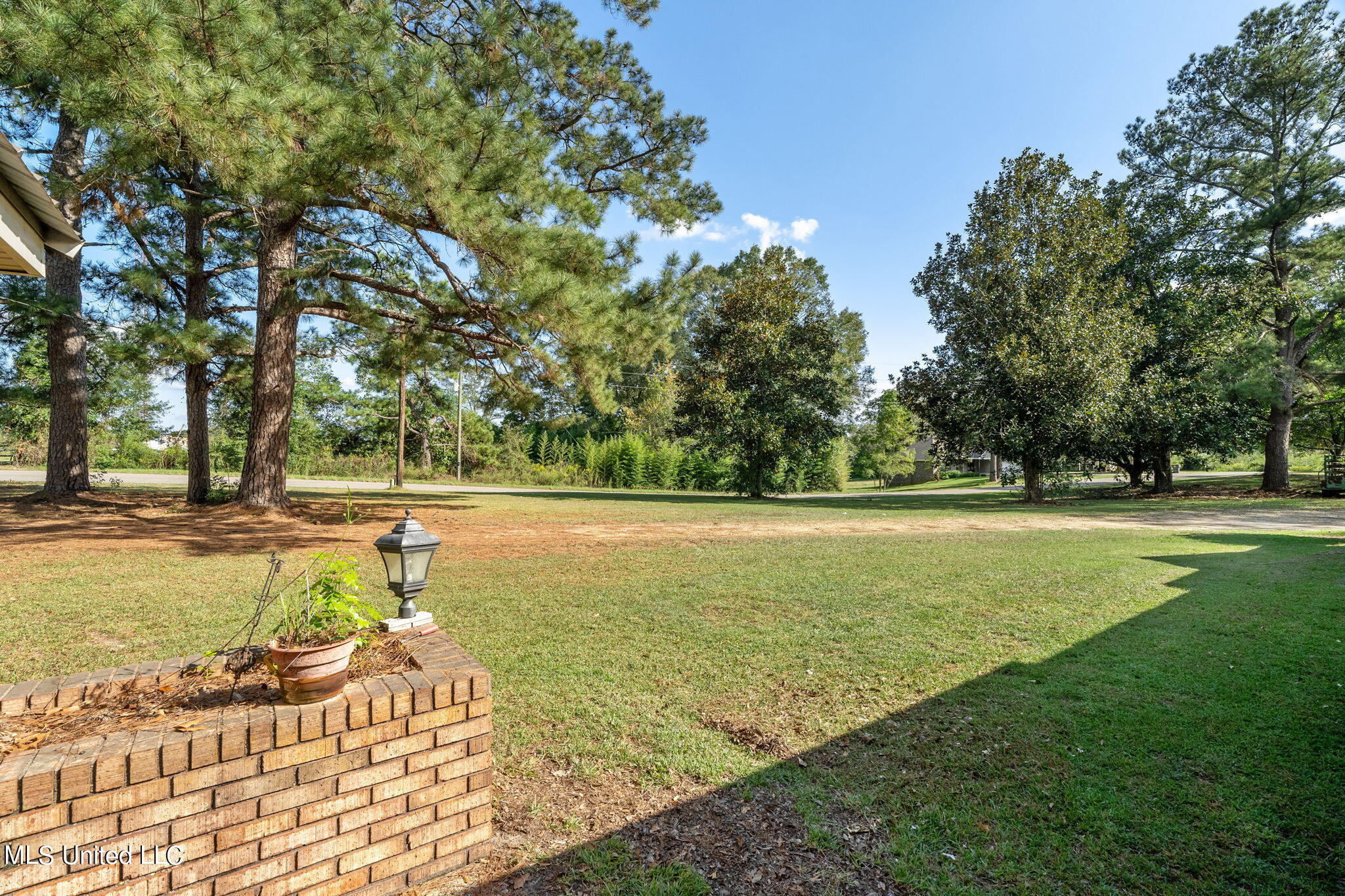 737 Hickory Grove Road Sumrall, MS 39482 - Photo 7 of 47 737_Hickory_Grove_Rd-7