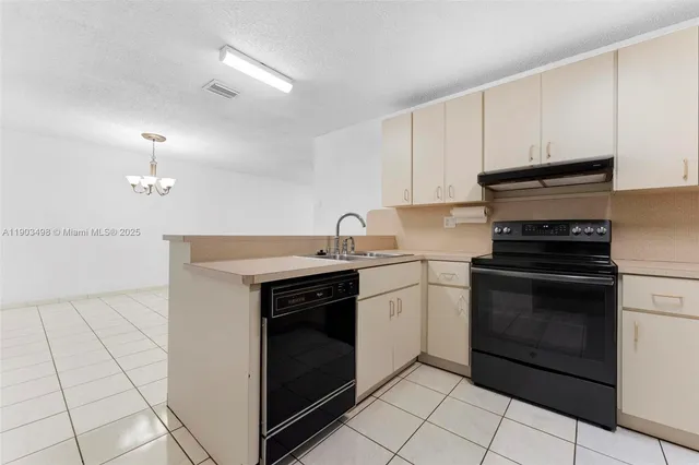 $559,700 | 19700 Northwest 48th Avenue, Miami Gardens, FL 33055