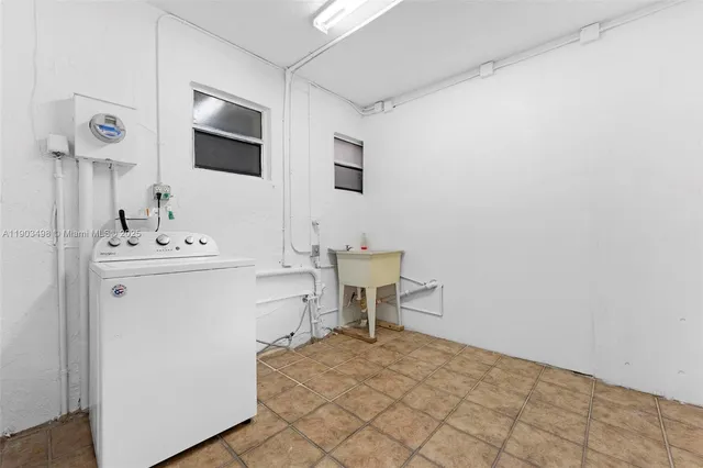 $559,700 | 19700 Northwest 48th Avenue, Miami Gardens, FL 33055