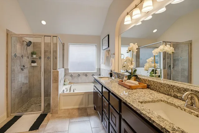 $570,000 | 13017 Hymeadow Circle, Austin, TX 78729