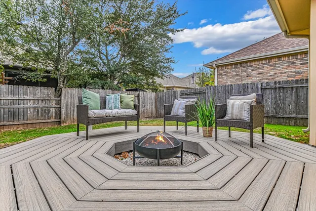 $570,000 | 13017 Hymeadow Circle, Austin, TX 78729