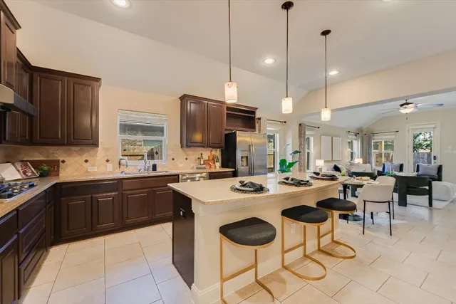 $570,000 | 13017 Hymeadow Circle, Austin, TX 78729