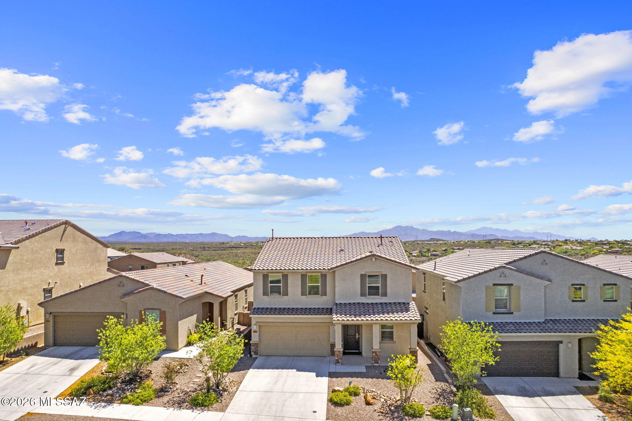 14020 East Golden Oaks Road Vail, AZ 85641 - Photo 1 of 42