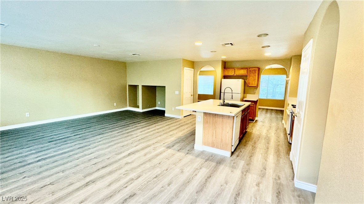 804 Seneca Heights Avenue North Las Vegas, NV 89081 - Photo 2 of 21