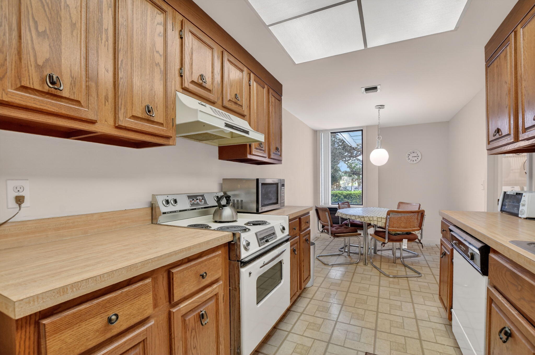 19885 Boca W Drive, Unit 3232 Boca Raton, FL 33434 - Photo 25 of 37 12-web-or-mls-DSC_1319