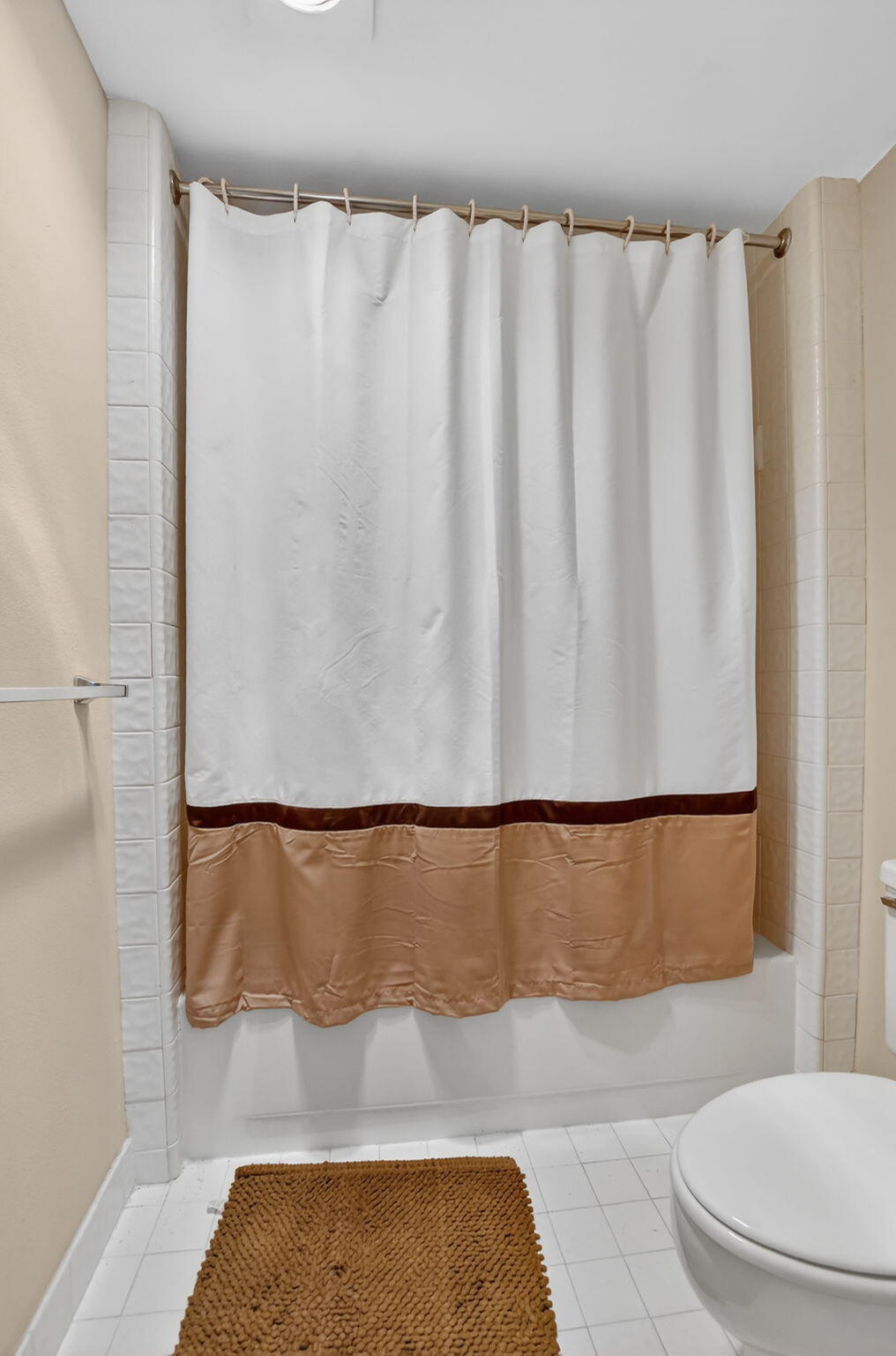 19885 Boca W Drive, Unit 3232 Boca Raton, FL 33434 - Photo 6 of 37 26-web-or-mls-DSC_1312