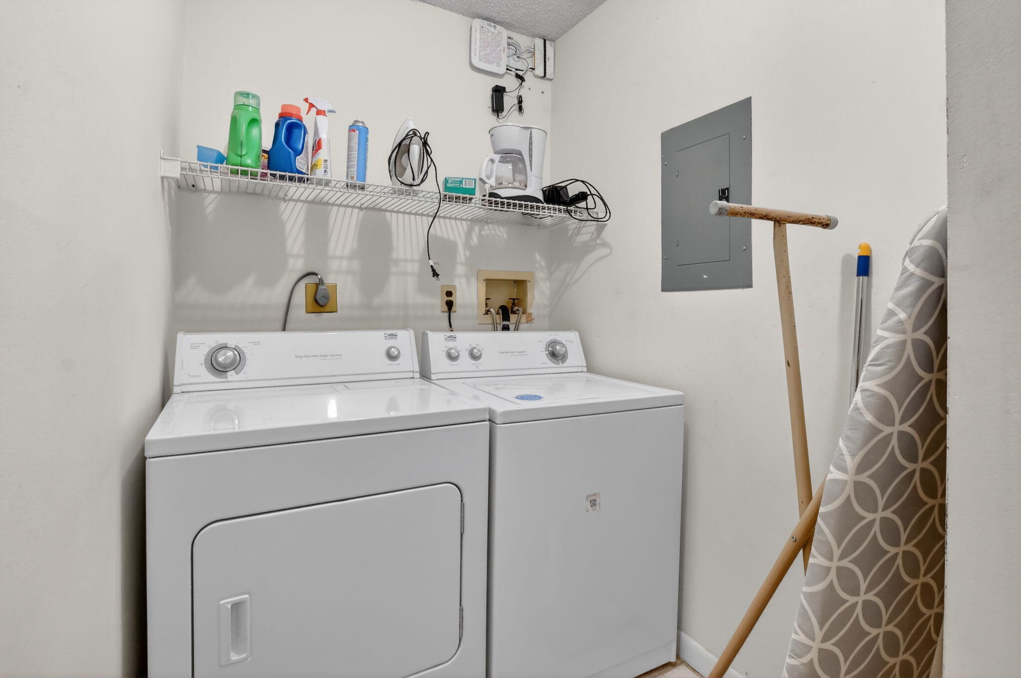 19885 Boca W Drive, Unit 3232 Boca Raton, FL 33434 - Photo 8 of 37 27-web-or-mls-DSC_1338