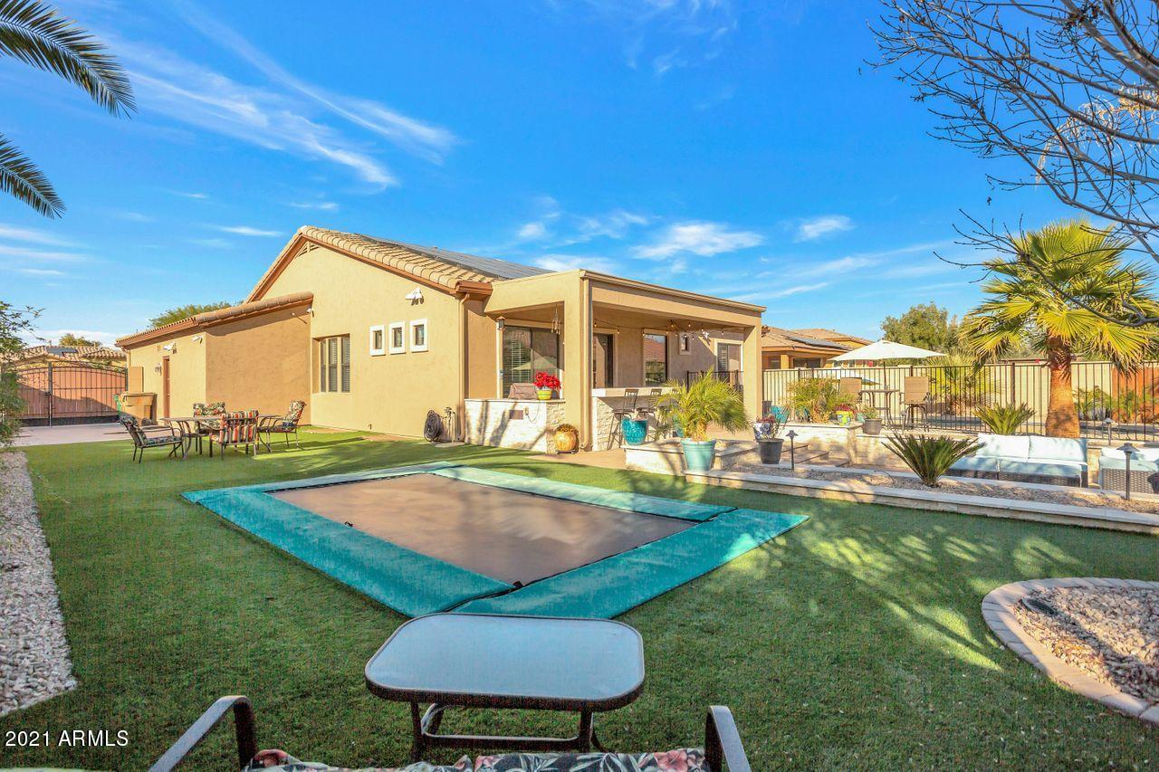 15765 West Berkeley Road Goodyear, AZ 85395 - Photo 17 of 38 QPT_Photo_-__L1A0116