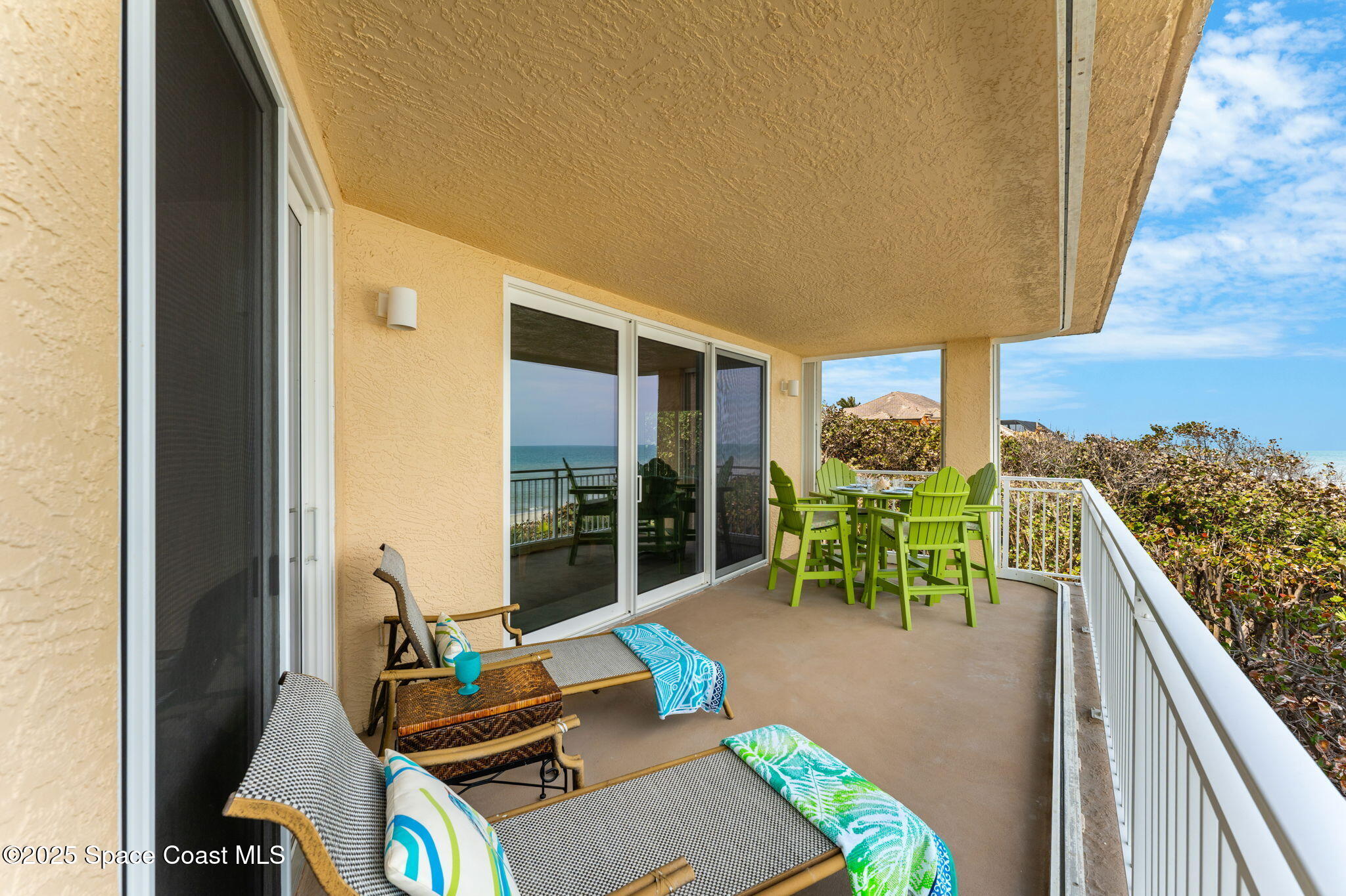 925 Florida A1A, Unit 201 Satellite Beach, FL 32937 - Photo 31 of 51 925 HWY A1A #201 (53)