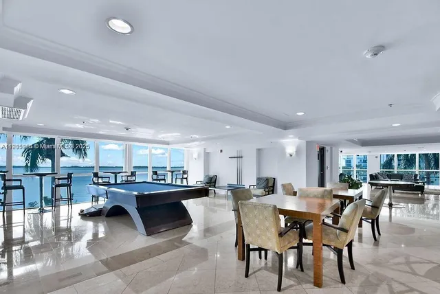 $869,000 | 1155 Brickell Bay Drive, Unit 2004, Miami, FL 33131
