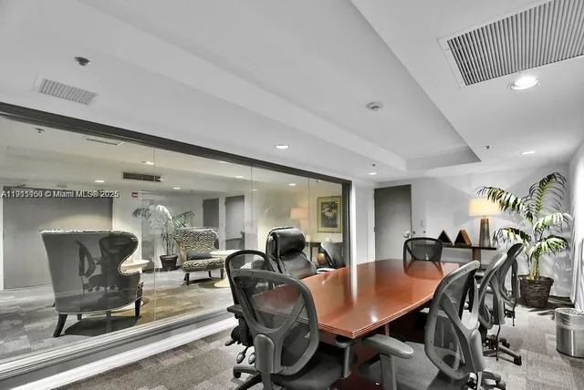 $869,000 | 1155 Brickell Bay Drive, Unit 2004, Miami, FL 33131