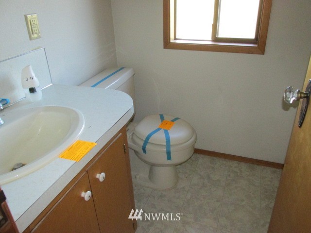 10620 Case Road Southwest Olympia, WA 98512 - Photo 11 of 24 Gallery Image 11