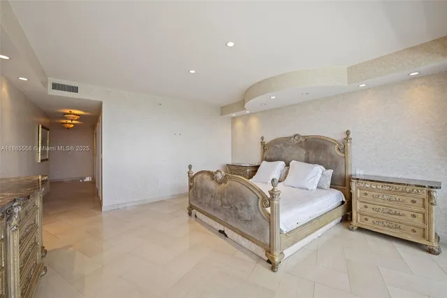 $18,500 | 9601 Collins Avenue, Unit 1206, Bal Harbour, FL 33154