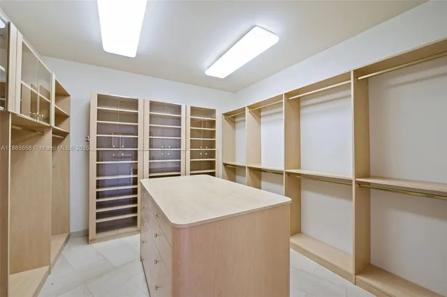 $18,500 | 9601 Collins Avenue, Unit 1206, Bal Harbour, FL 33154