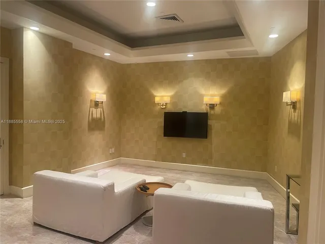 $18,500 | 9601 Collins Avenue, Unit 1206, Bal Harbour, FL 33154