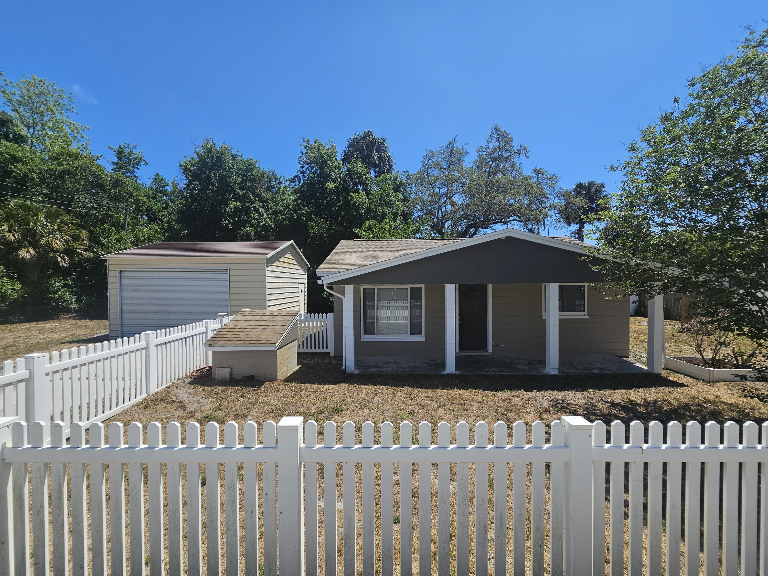 371 Renick Road Cocoa, FL 32927 - Photo 1 of 21 20240502_143156