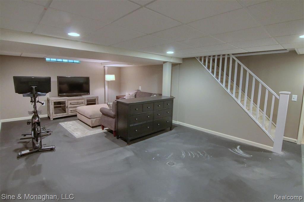 422 Moran Road Grosse Pointe Farms, MI 48236 - Photo 25 of 33