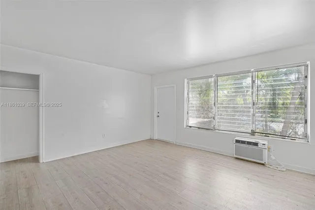 $1,599,000 | 8031 Hawthorne Avenue, Miami Beach, FL 33141