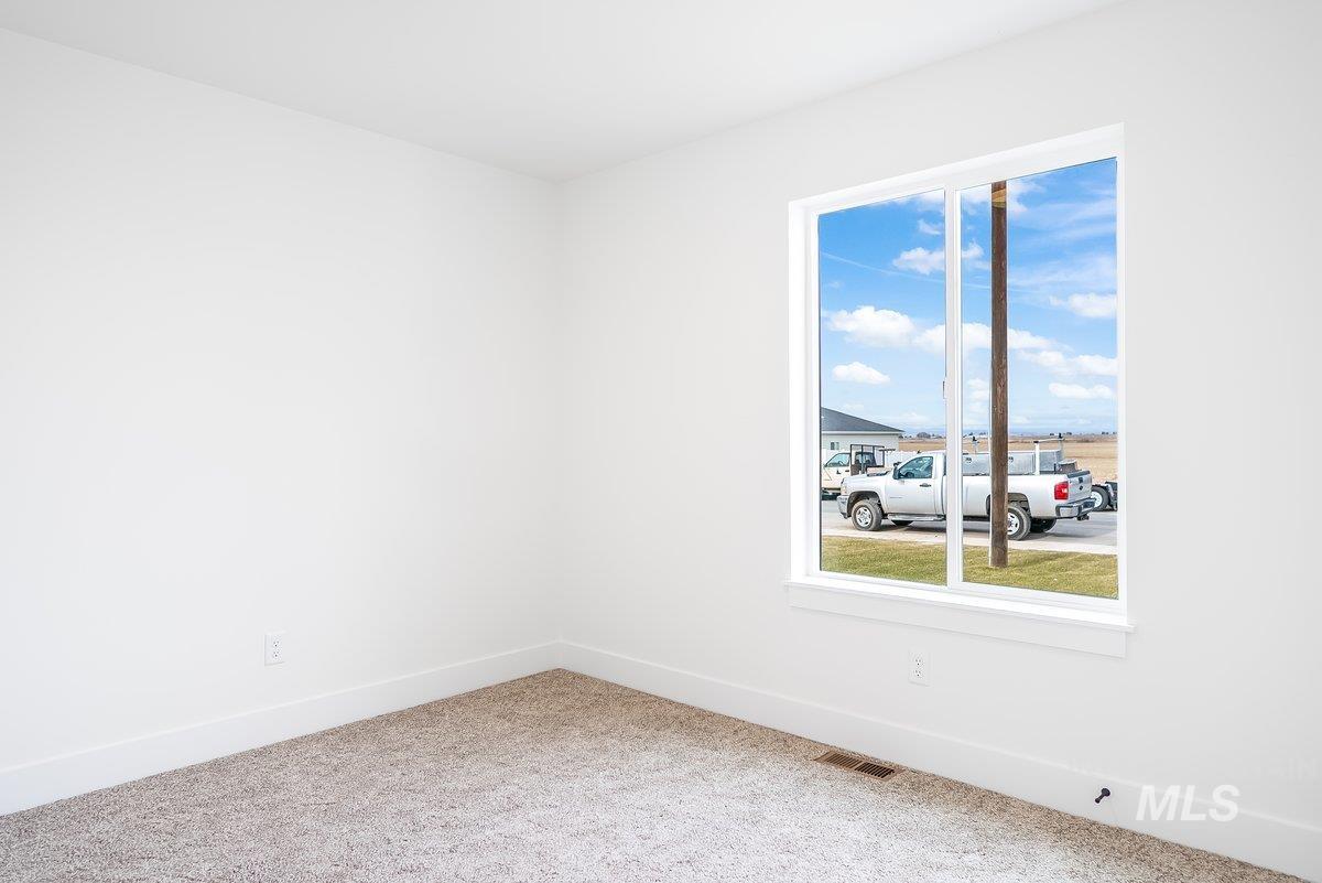 921 East 23rd Avenue Jerome, ID 83338 - Photo 12 of 21