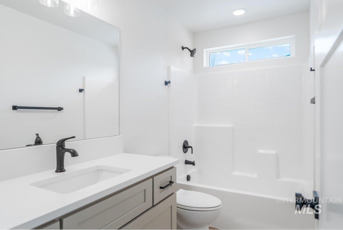 921 East 23rd Avenue Jerome, ID 83338 - Photo 16 of 21