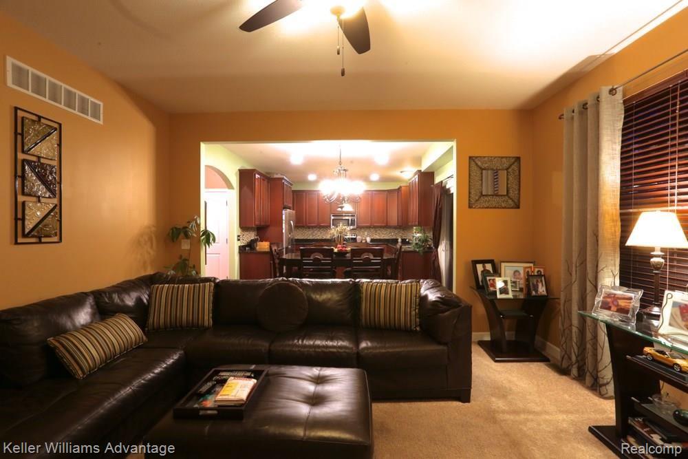27473 Cromwell Road Novi, MI 48374 - Photo 9 of 31 DL2A8759.jpg