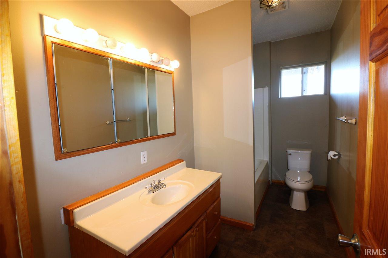 1139 Buddha Road Bedford, IN 47421 - Photo 13 of 22