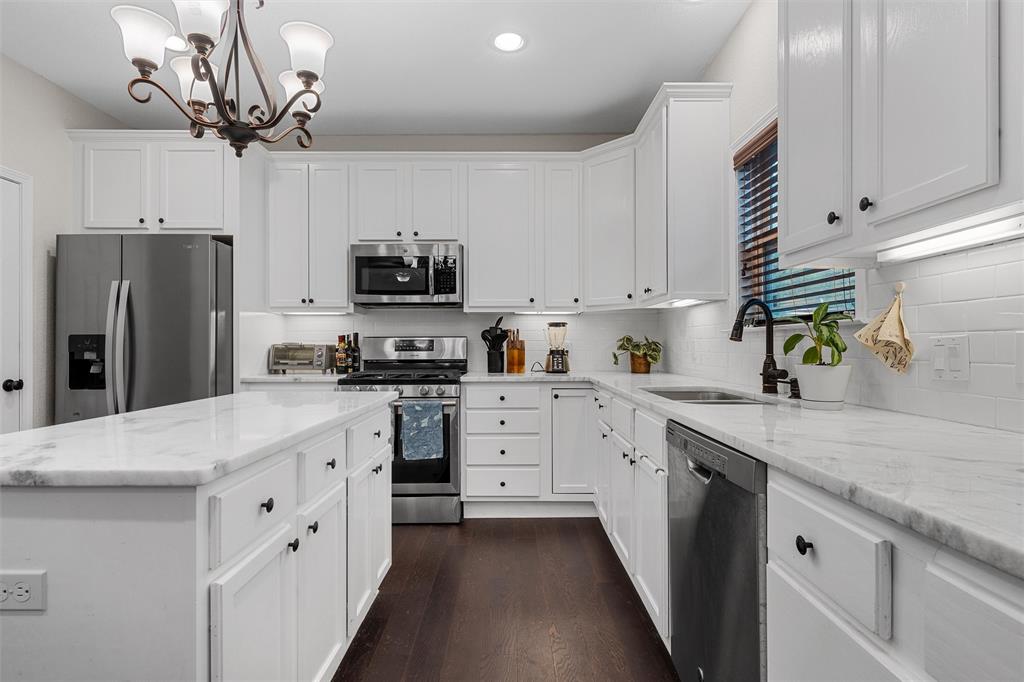 4105 North 27th Street Waco, TX 76708 - Photo 2 of 26