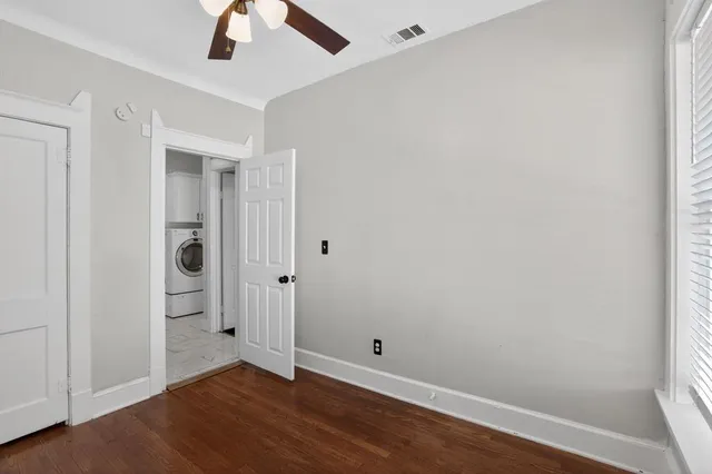 $395,000 | 2703 Gladstone Drive, Dallas, TX 75211