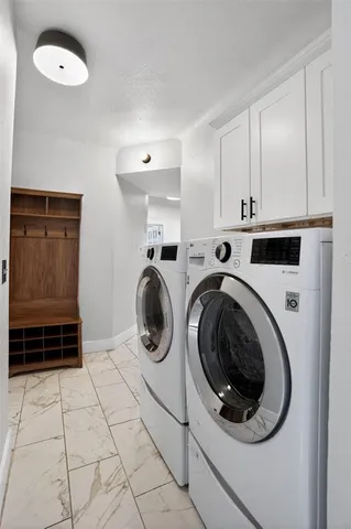 $395,000 | 2703 Gladstone Drive, Dallas, TX 75211