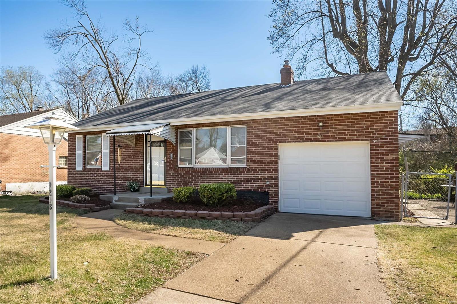 9218 Sundown Drive St. Louis, MO 63136 - Photo 3 of 45