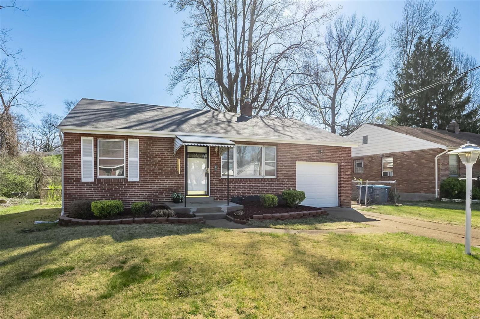 9218 Sundown Drive St. Louis, MO 63136 - Photo 4 of 45