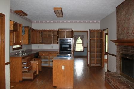 6881 South Osborne Road Greenbrier, TN 37073 - Photo 9 of 20